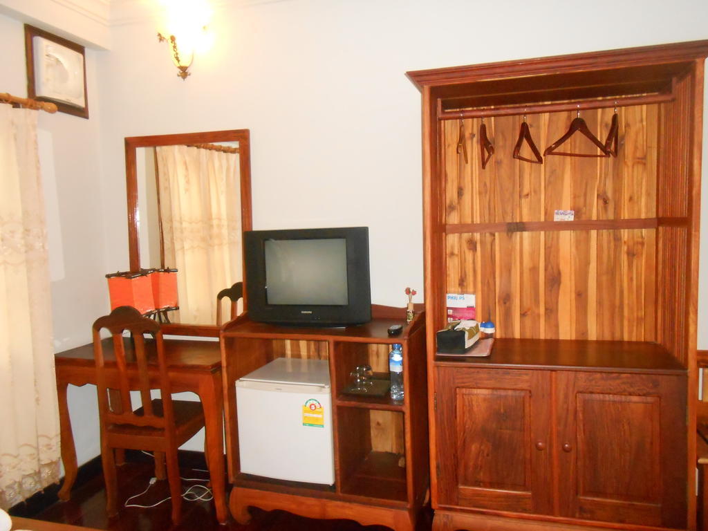 Phounsab Guesthouse Luang Prabang Quarto foto